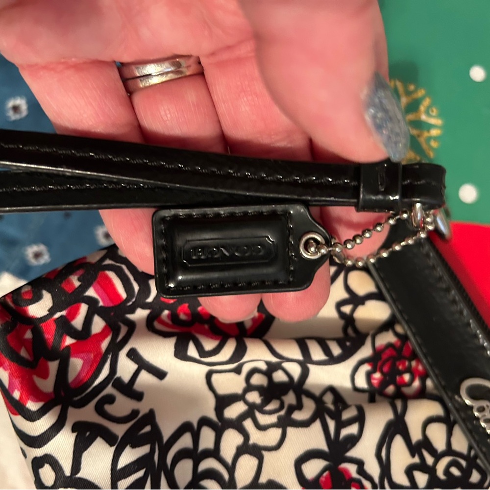 Coach Floral Print Wristlet - Black and Red - Picture 4 of 5